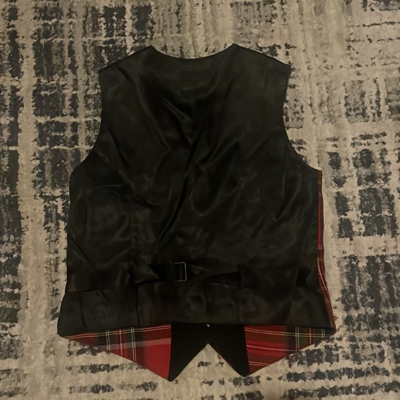 Red Plaid Vest - Picture 3 of 5